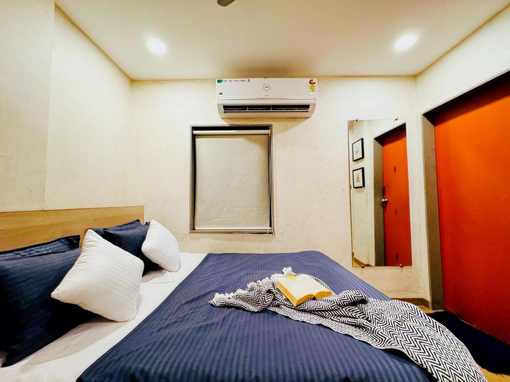 Homeescape 1bhk Retreat Near Saket Square